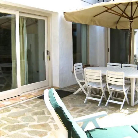 Le Tre Pietre Prázdninový dům Baia Sardinia