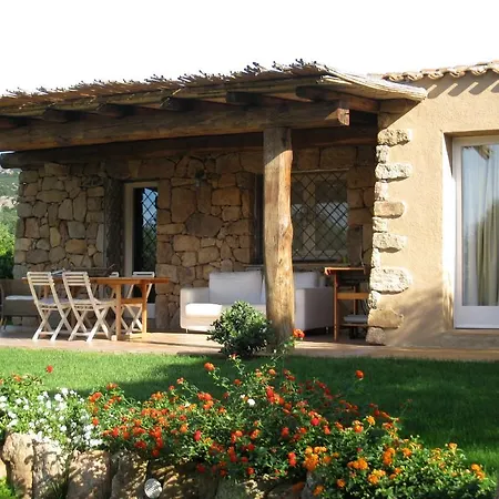 度假居 Le Tre Pietre 巴哈撒丁岛