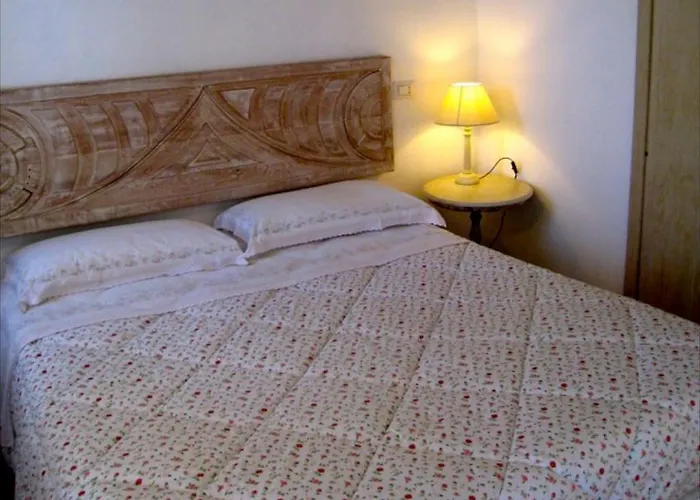 Le Tre Pietre Vakantiehuis Baja Sardinia